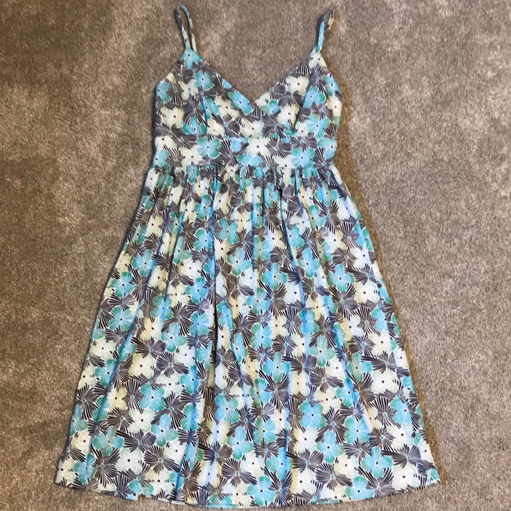 Old navy tropical print dress